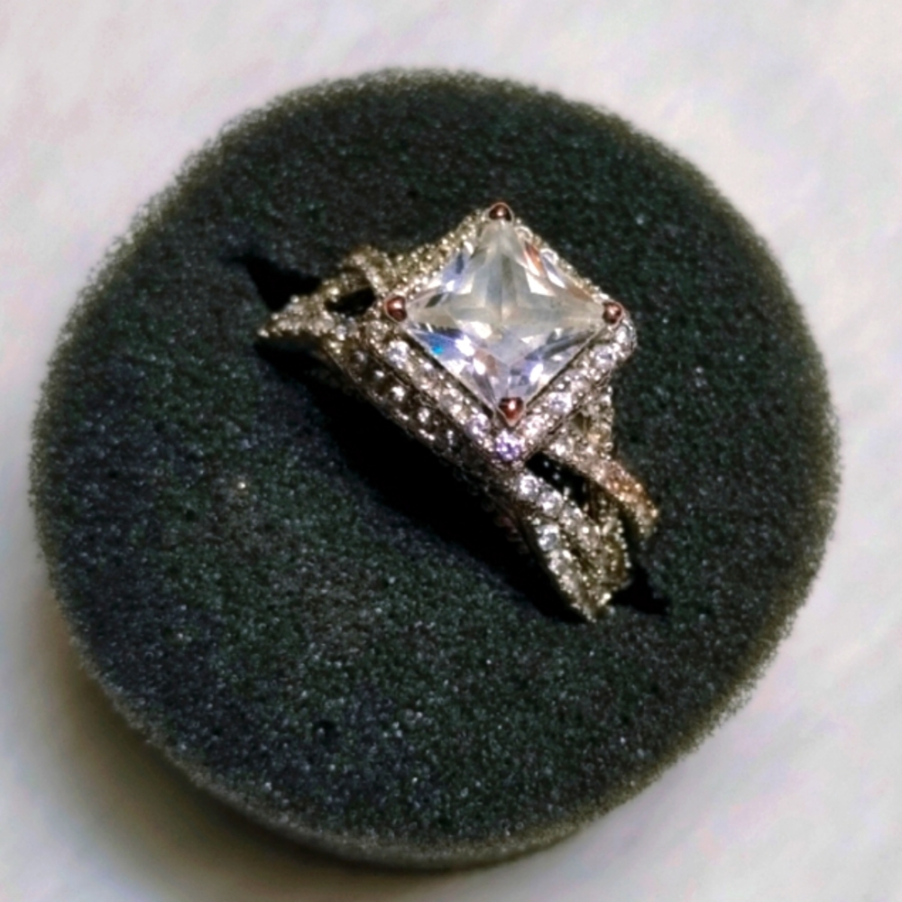 Elegant Silver and White Crystal Ring Set